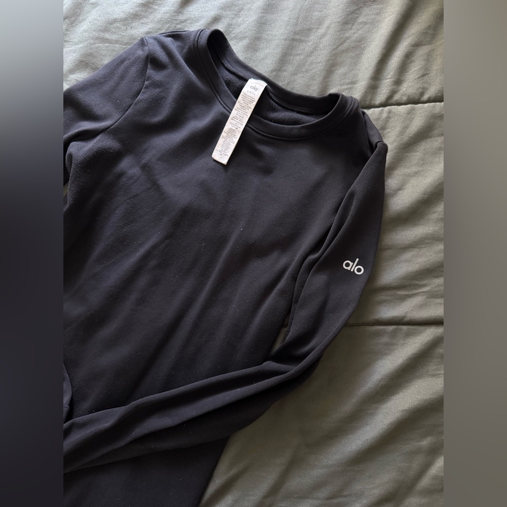 Alo long sleeve size S